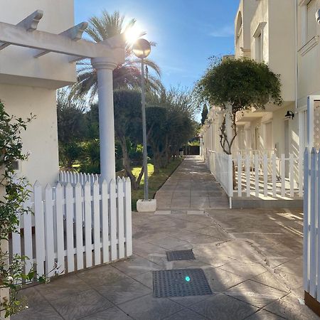 Garden Vistas. Hermoso Duplex Con Patio, Solarium Y Piscina. L'Île-Rousse Dış mekan fotoğraf